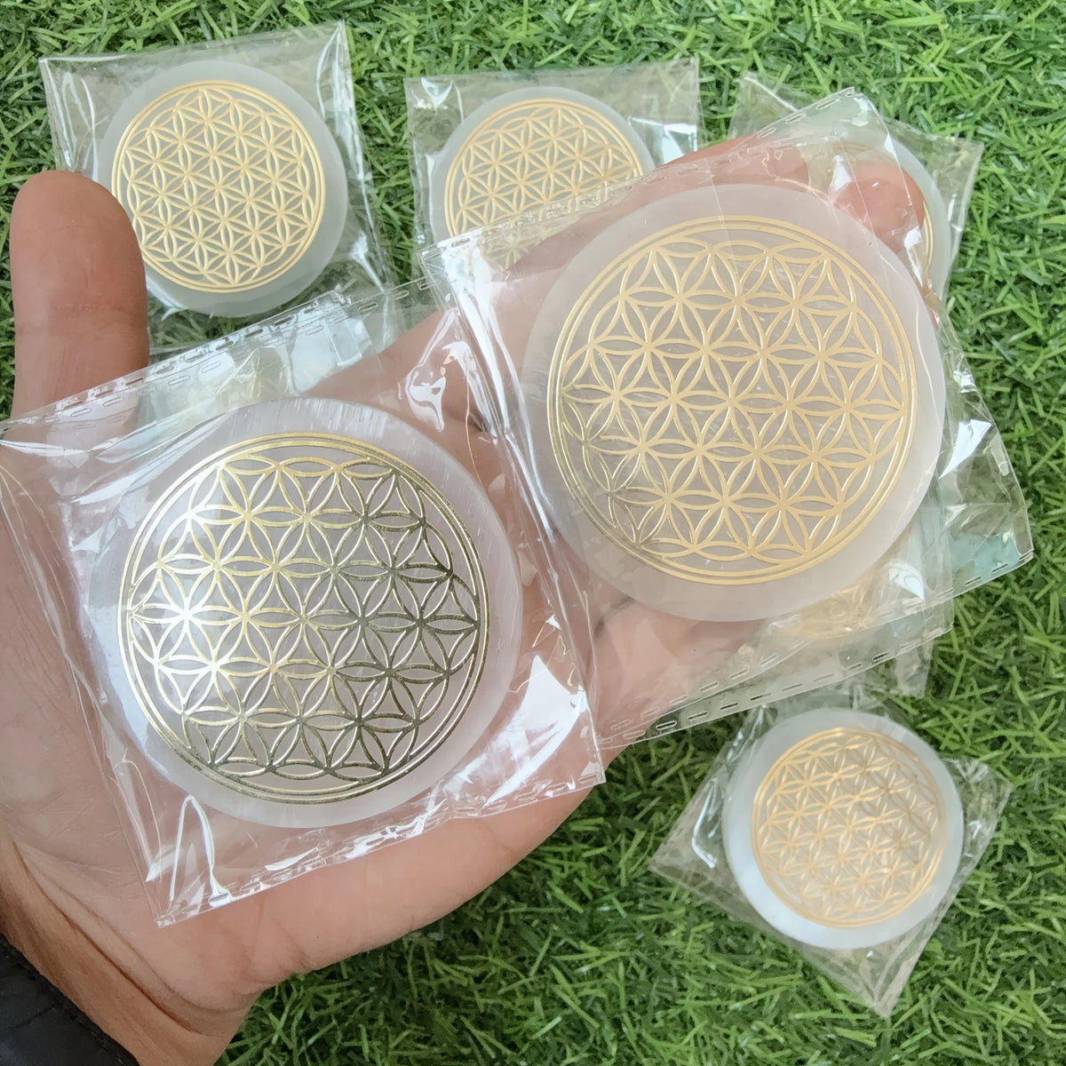 1pc Selenite Flower Charging Plate, Flower of Life Circle, selenite slab, Flower of life selenite plate, fibrous gypsum Selenite