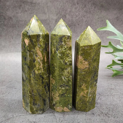 Natural Stone and Crystals Point Wand Witchcraft Rose Quartz Amethyst Home Decor Mineral Reiki Healing Stones Crafts Room Decor