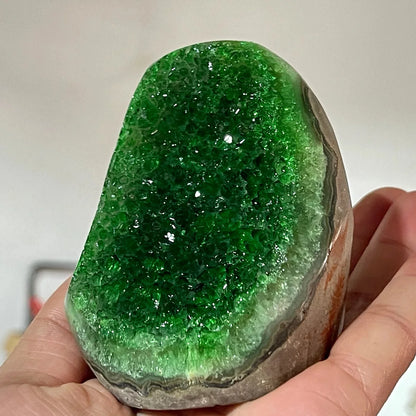 Green Crystal Cluster Point