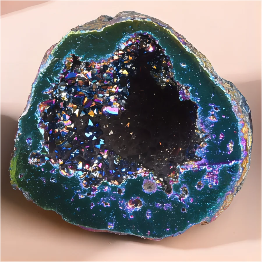 Natural Agate Crystal Geode – Elegance & Abundance