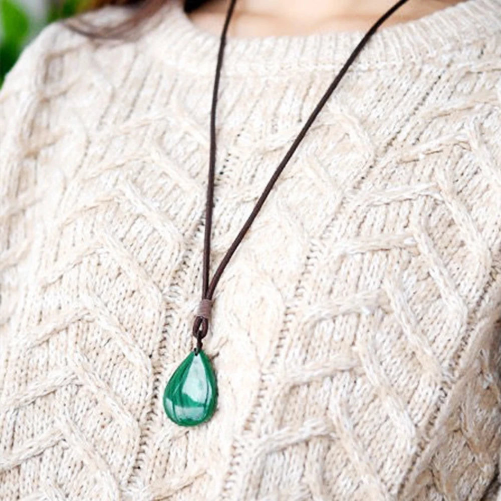 Natural Malachite Pendant Teardrop Shape Healing Crystal Necklace Protection Stone Jewelry for Women Malachite with Certificate