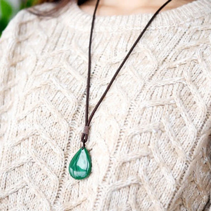 Natural Malachite Pendant Teardrop Shape Healing Crystal Necklace Protection Stone Jewelry for Women Malachite with Certificate