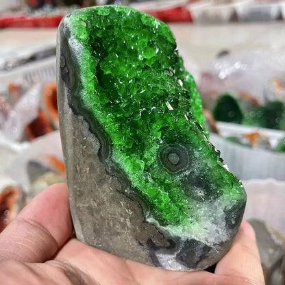 Green Crystal Cluster Point